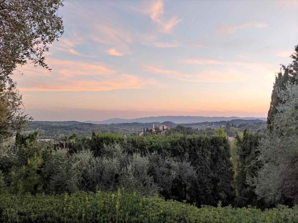 Apartment Cezanne With Heated Pool And Private Garden Chateauneuf-Grasse Eksteriør bilde