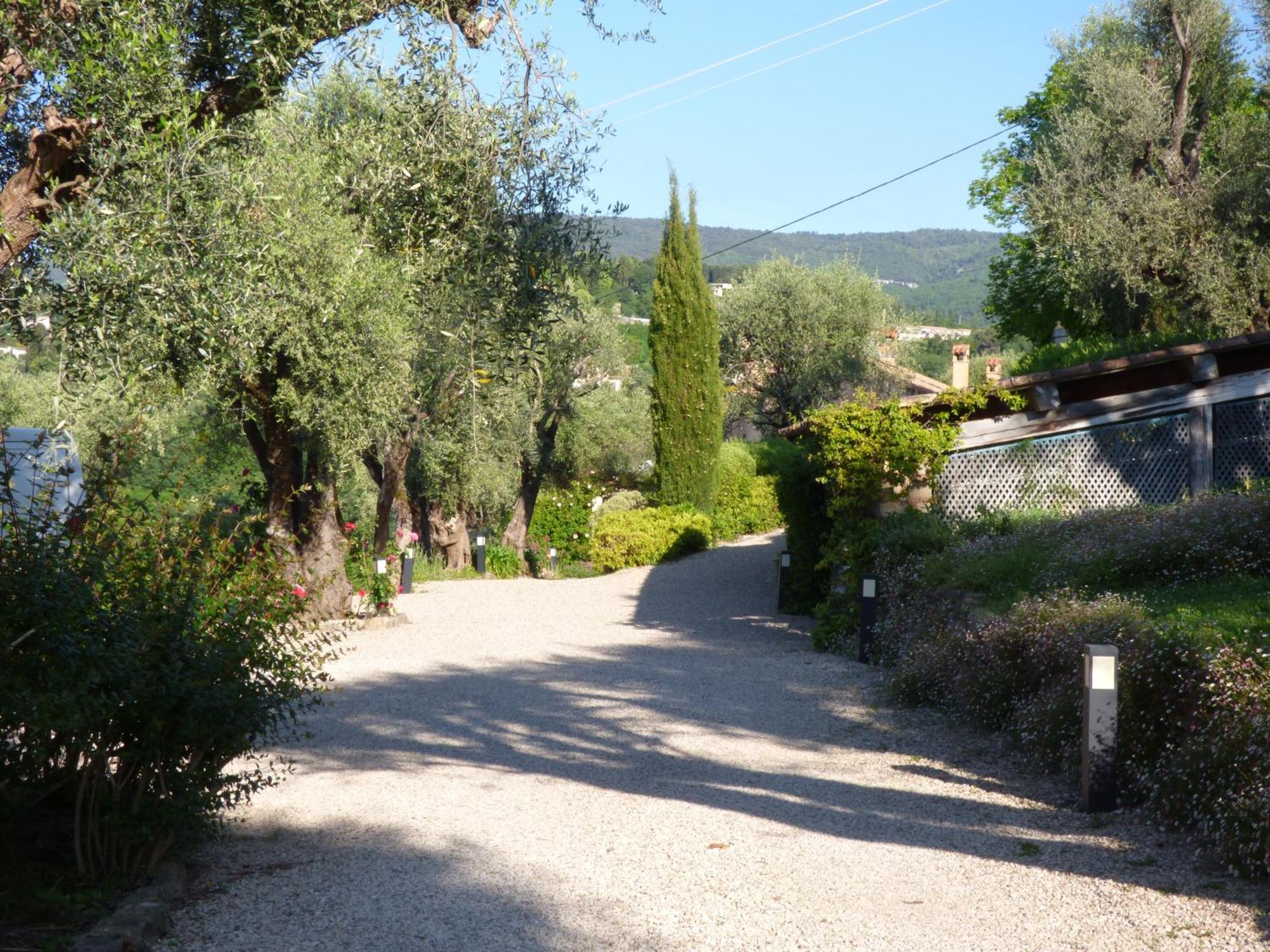 Apartment Cezanne With Heated Pool And Private Garden Chateauneuf-Grasse Eksteriør bilde